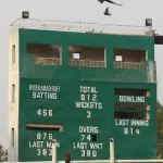 वानखेड़े स्कोरबोर्ड की आत्मकथा